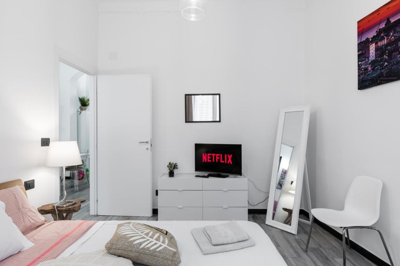جنوة Acquario 5' Free Wifi & Netflix "Prione" By Tilo Apartment'S المظهر الخارجي الصورة