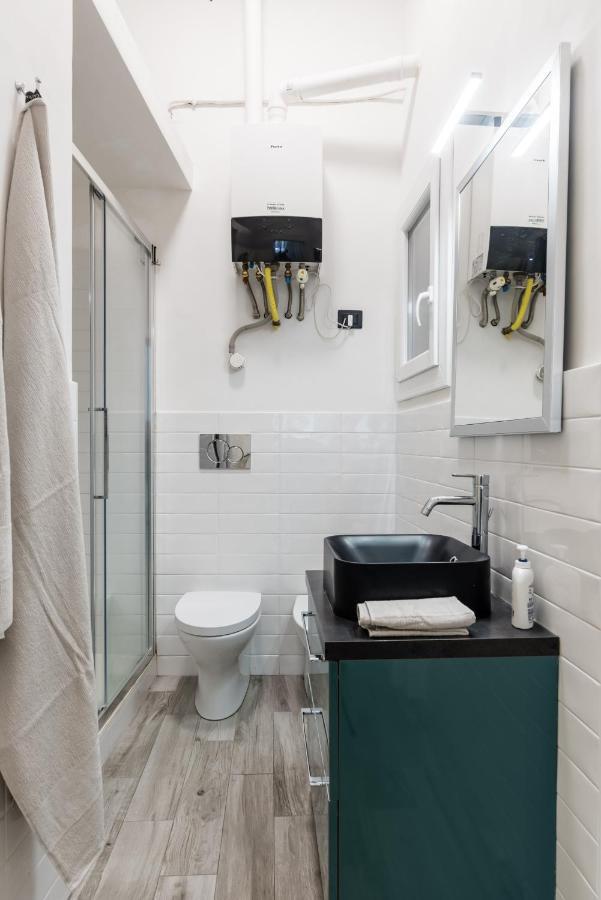 جنوة Acquario 5' Free Wifi & Netflix "Prione" By Tilo Apartment'S المظهر الخارجي الصورة